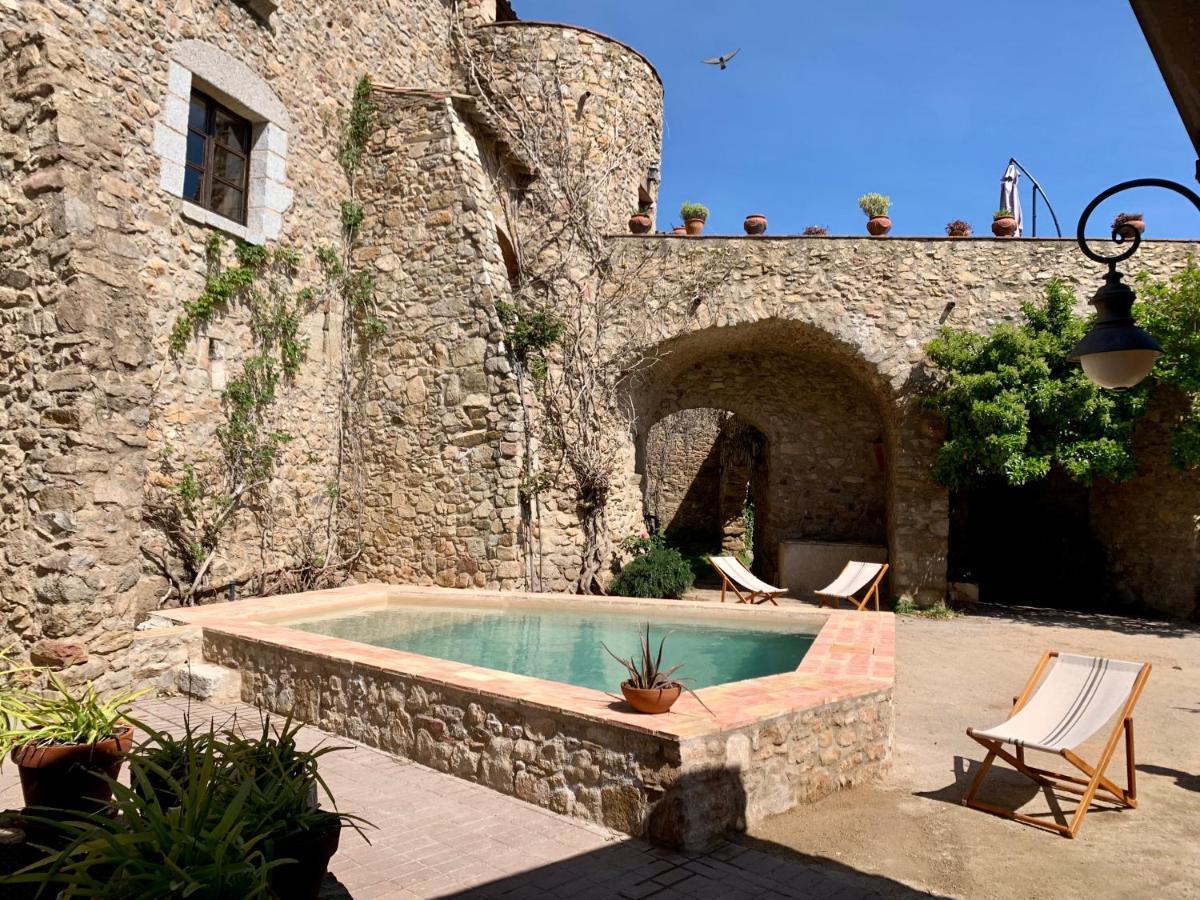 Els Racons Del Fort Castle In Wine Territory Capmany Zewnętrze zdjęcie