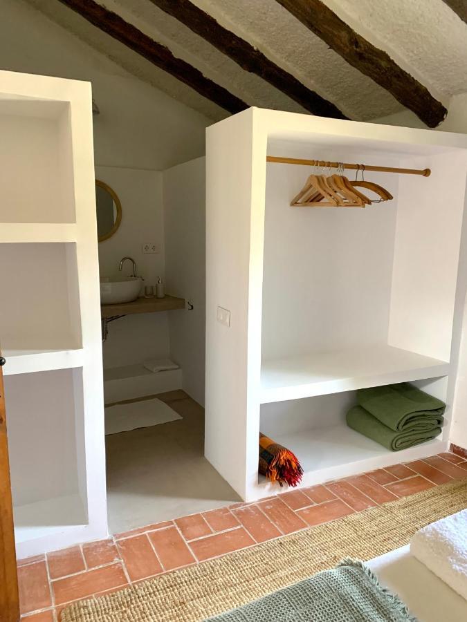 Els Racons Del Fort Castle In Wine Territory Capmany Zewnętrze zdjęcie