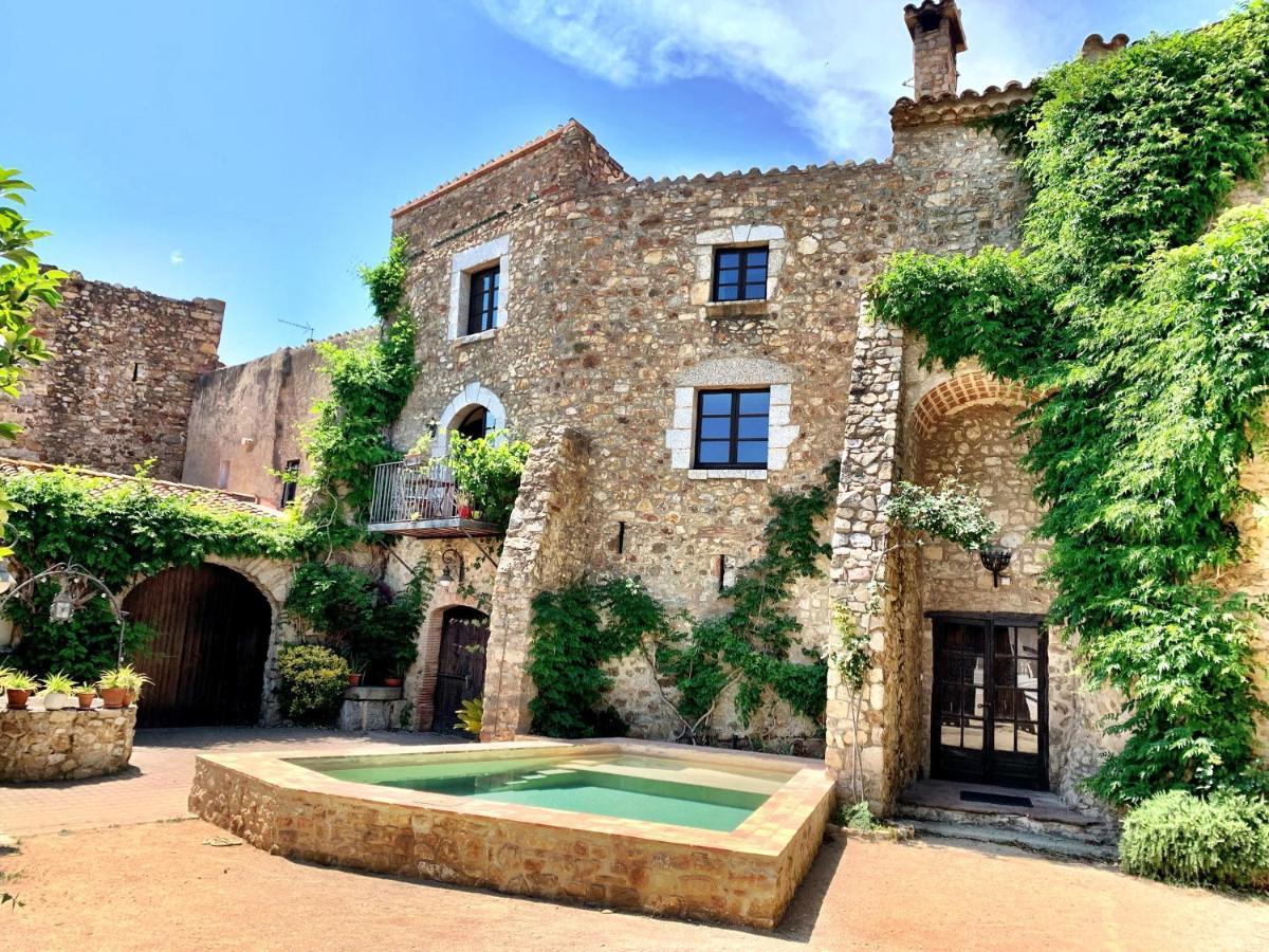 Els Racons Del Fort Castle In Wine Territory Capmany Zewnętrze zdjęcie